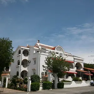 Pensjonat Garfild 2, Novi Vinodolski